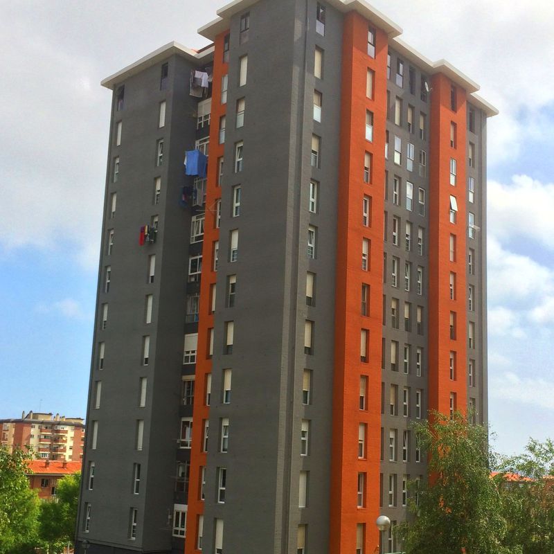 Rehabilitación energética de edificio en Santander.