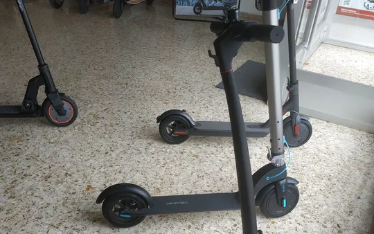 Joyor A3, Cecotec, Xiaomi M365